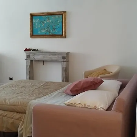 House Rossini דירה *